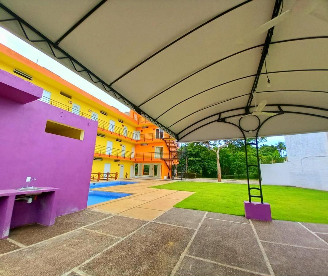 Villas Dulce Suenos Residencial 瓜亚比托斯 外观 照片